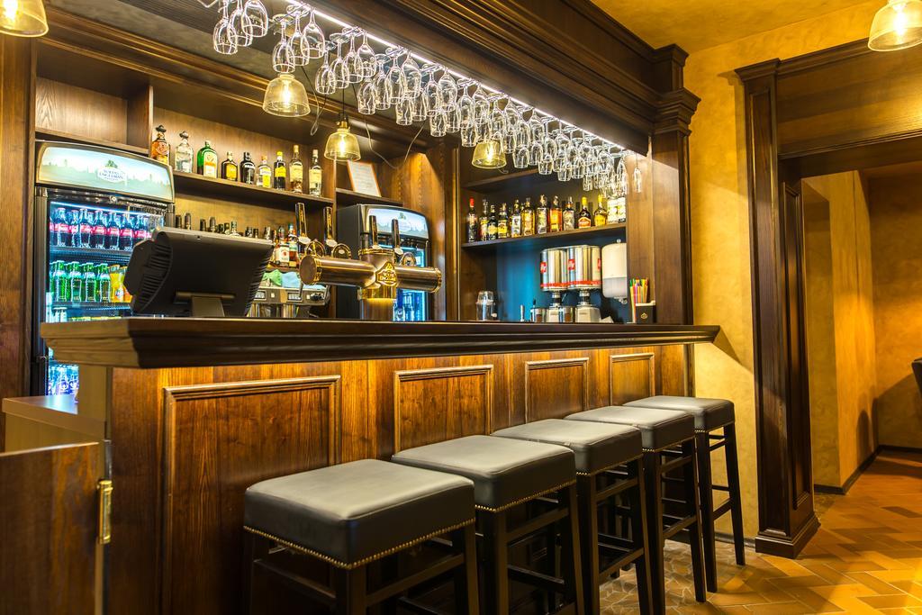 Hotel - Bar Grafaite Šiauliai Exteriör bild