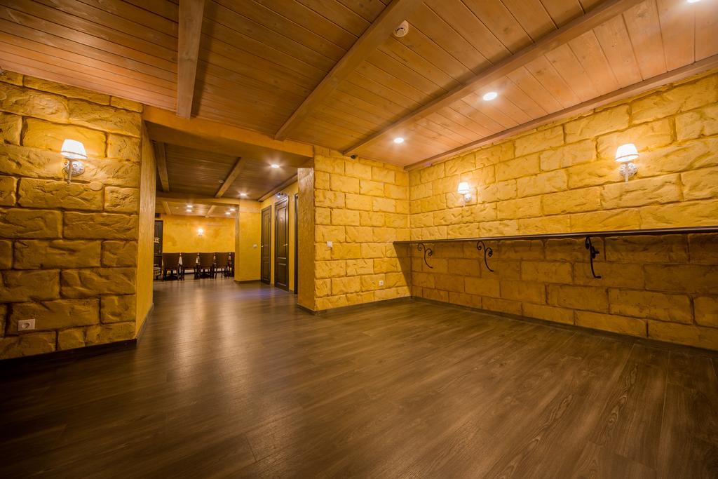 Hotel - Bar Grafaite Šiauliai Exteriör bild