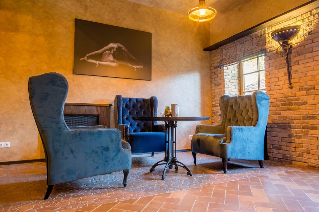 Hotel - Bar Grafaite Šiauliai Exteriör bild