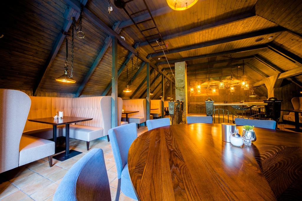 Hotel - Bar Grafaite Šiauliai Exteriör bild