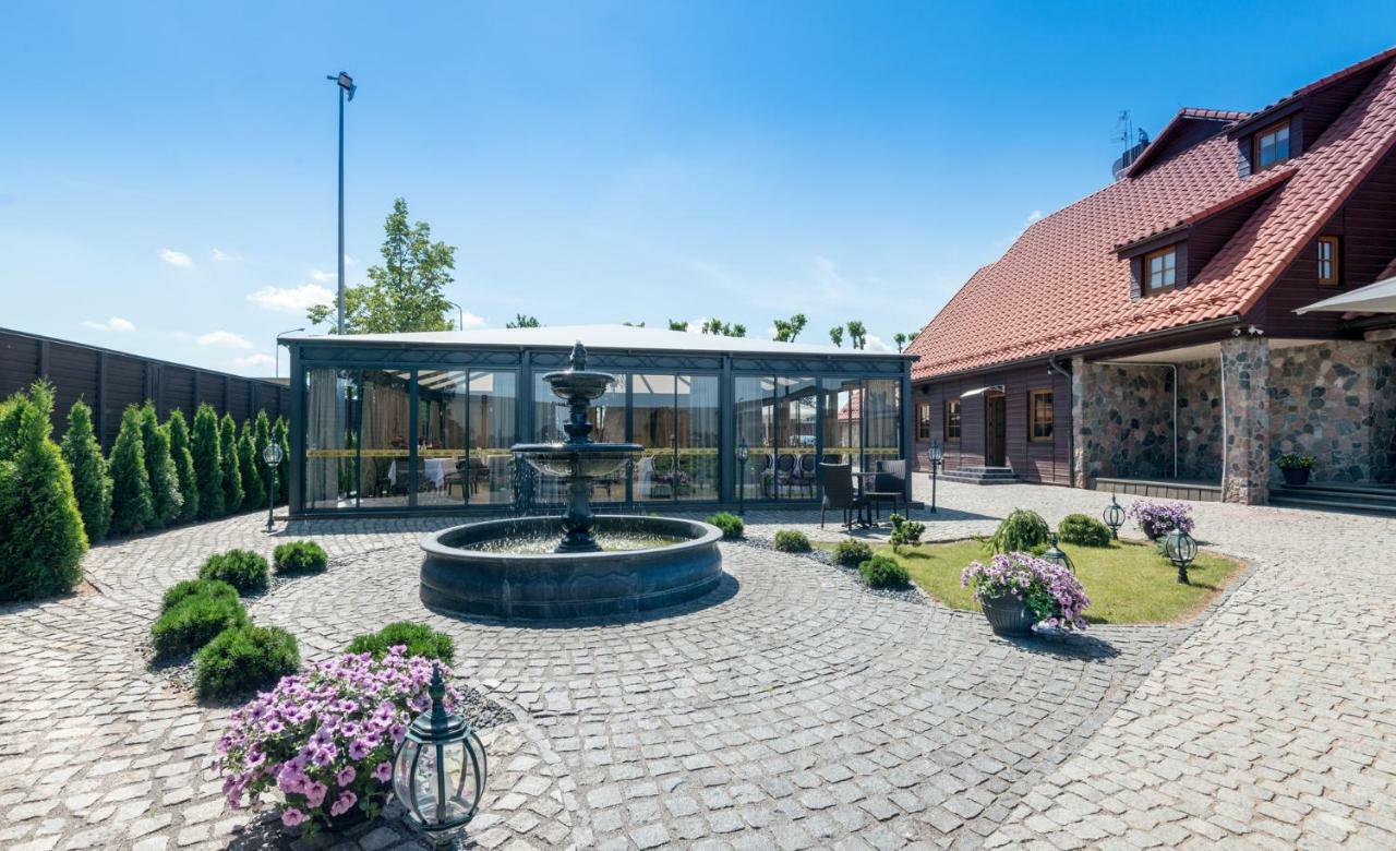 Hotel - Bar Grafaite Šiauliai Exteriör bild